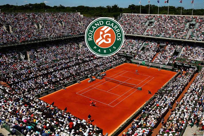 Sân tennis giải Roland Garros 2021